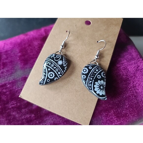 Polymer Clay Floral Dangling Pierced Earrings New - Picture 1 of 10